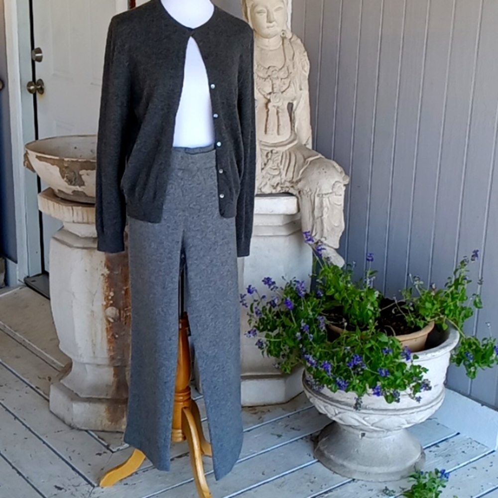 Neiman Marcus Lounge Pants & Saks Fifth Avenue Sweater